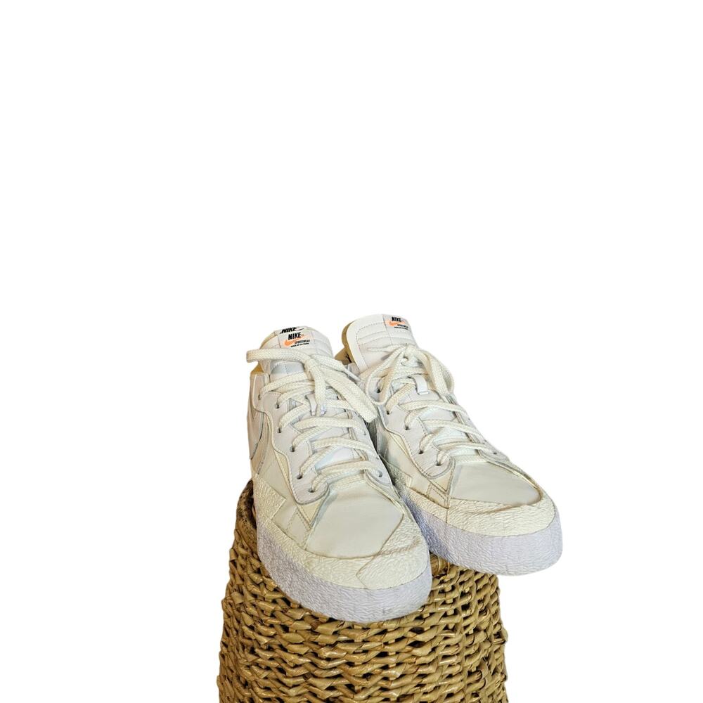 Nike Men's Court Sneakers. White. Size 13. DMB443-100